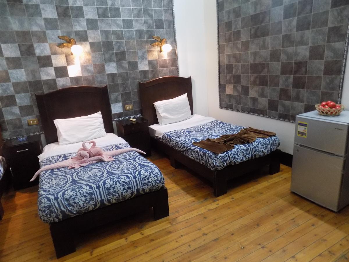 Ramses Palace Hostel Кайро Екстериор снимка