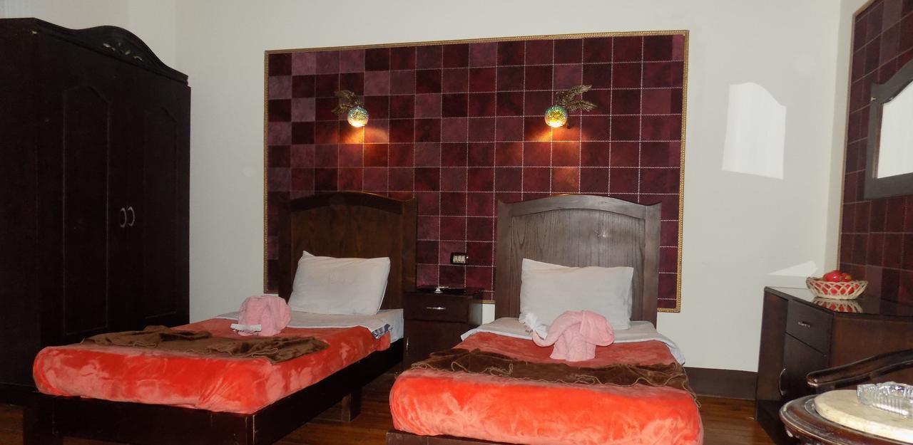 Ramses Palace Hostel Кайро Екстериор снимка